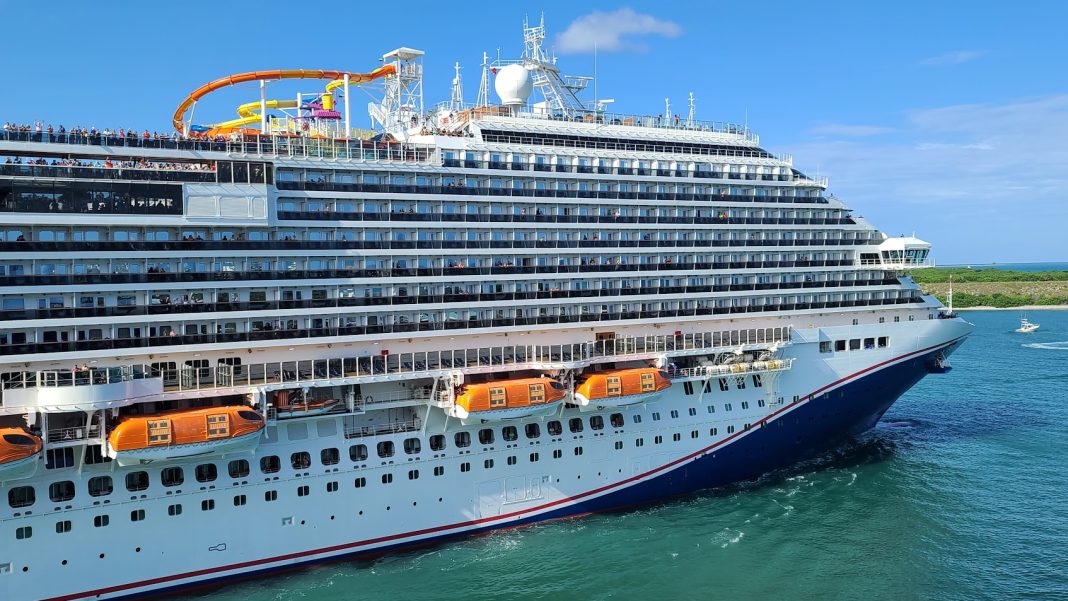 Carnival Cruise Line Adds New Value Package for $25 Per Day