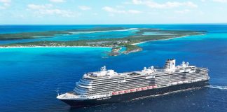 half moon Cay