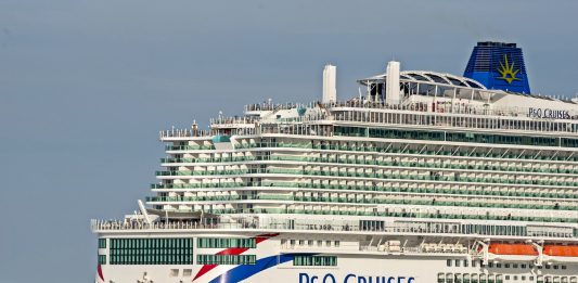 P&O Iona cruise ship