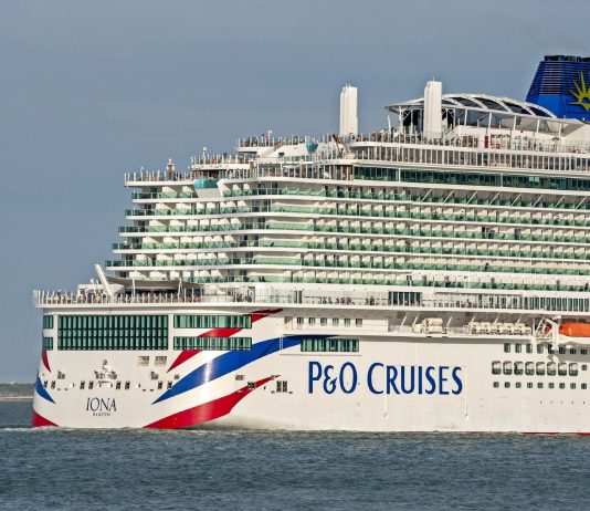 P&O Iona cruise ship