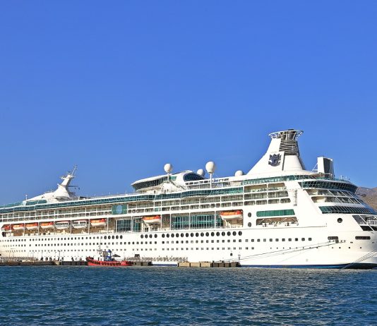 Rhapsody of the Seas in greece