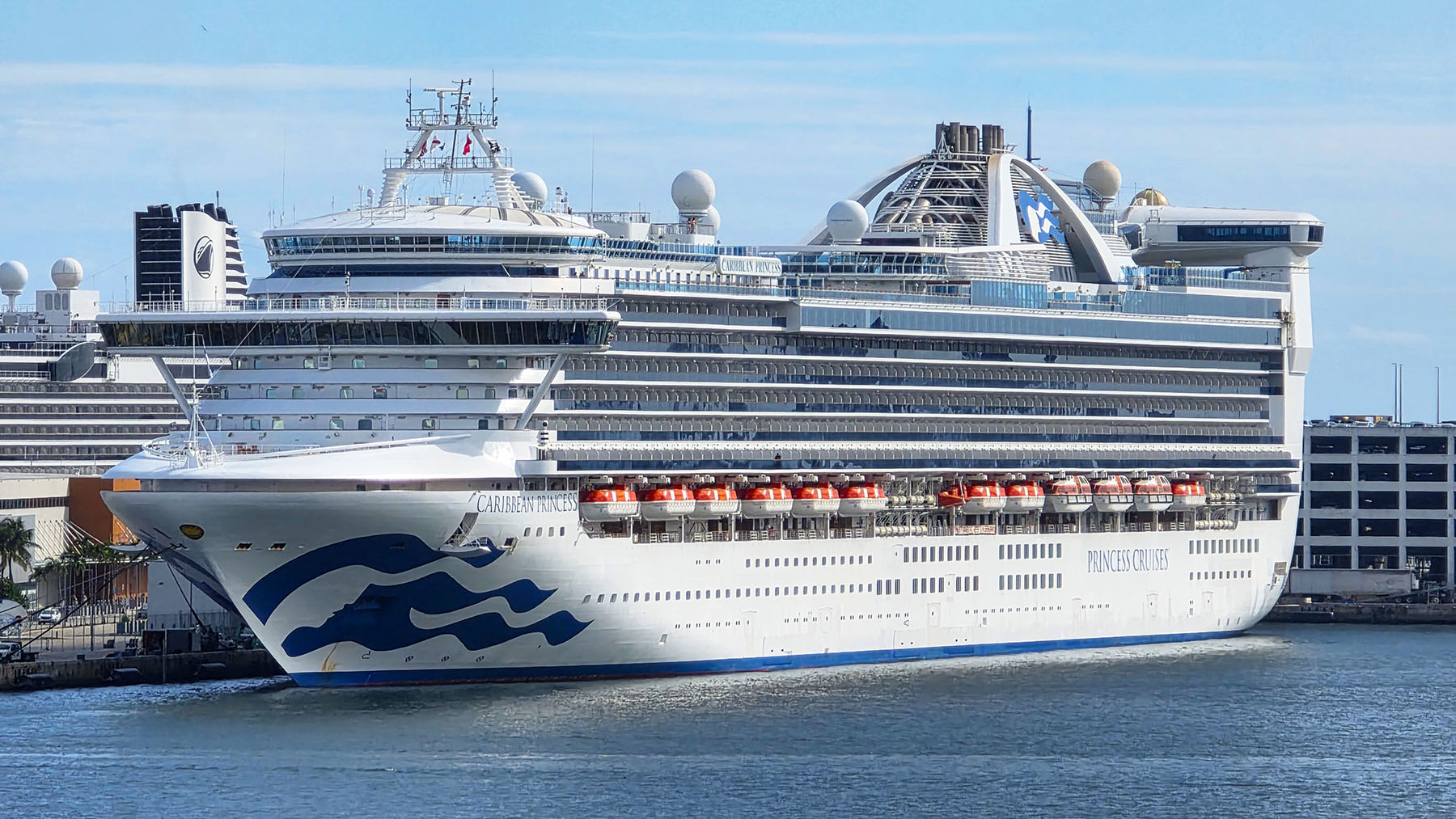 Caribbean Princess cruise ship