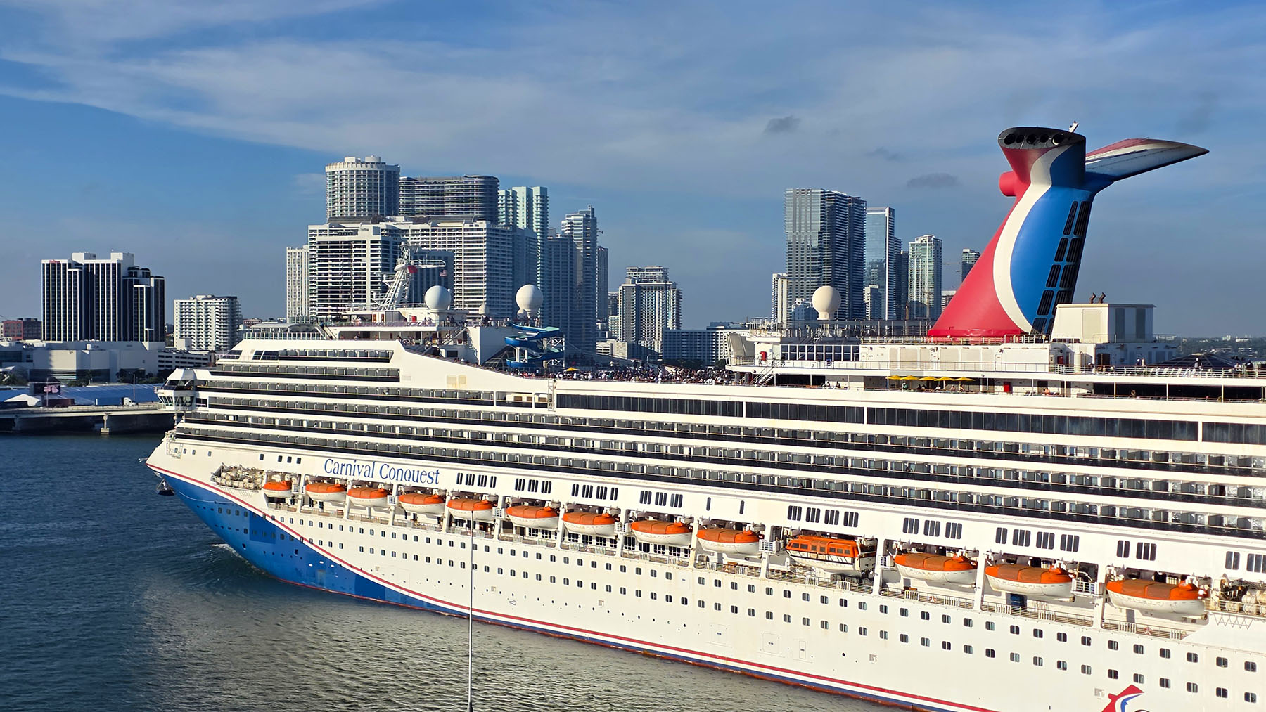 Carnival Conquest cruise ship